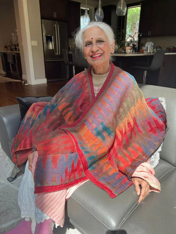 Samaya Regular Poncho in Morocco Red colors